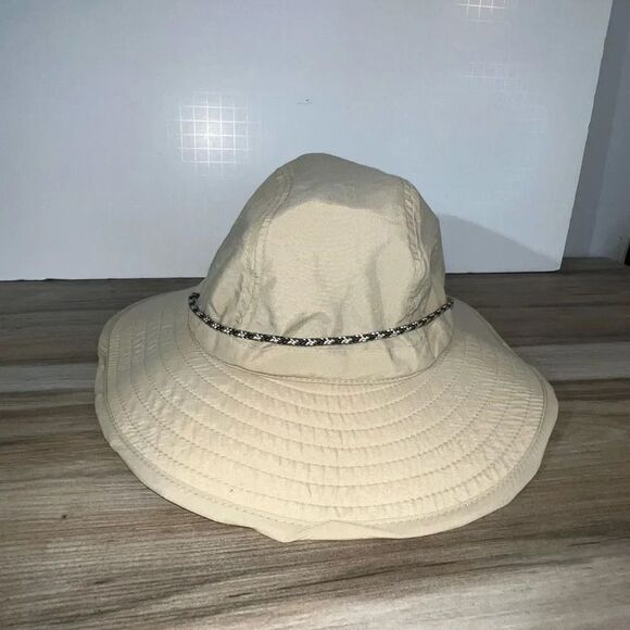 L.L. Bean Adult Large Beige Nylon Blend Adjustable Drawstring Wide Brim Sun Hat - Picture 1 of 7